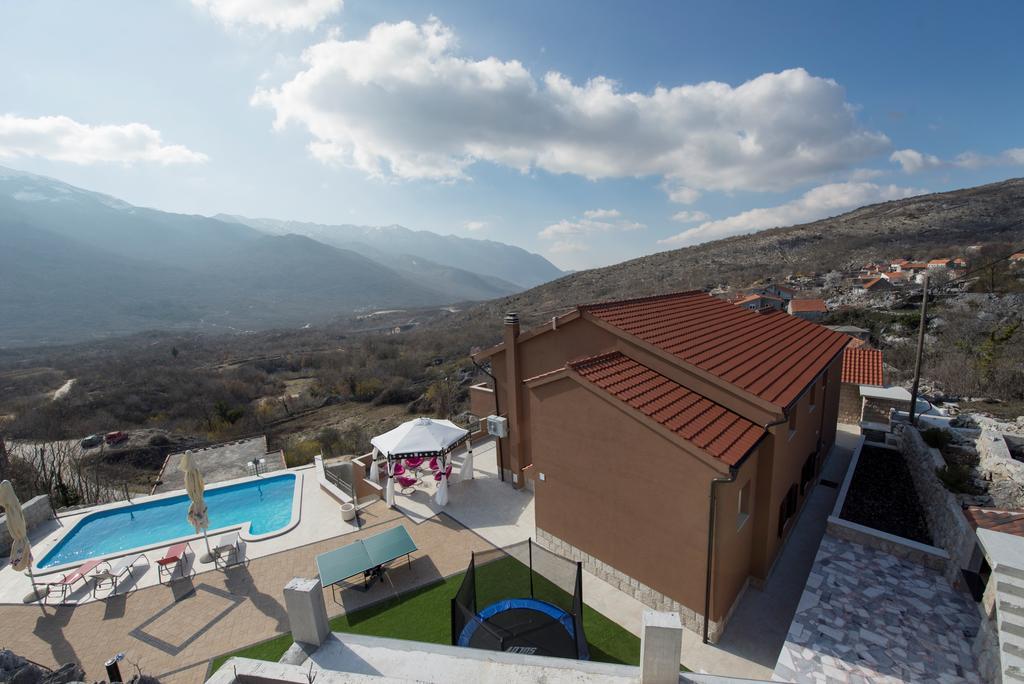 Villa Ivana Zagvozd エクステリア 写真
