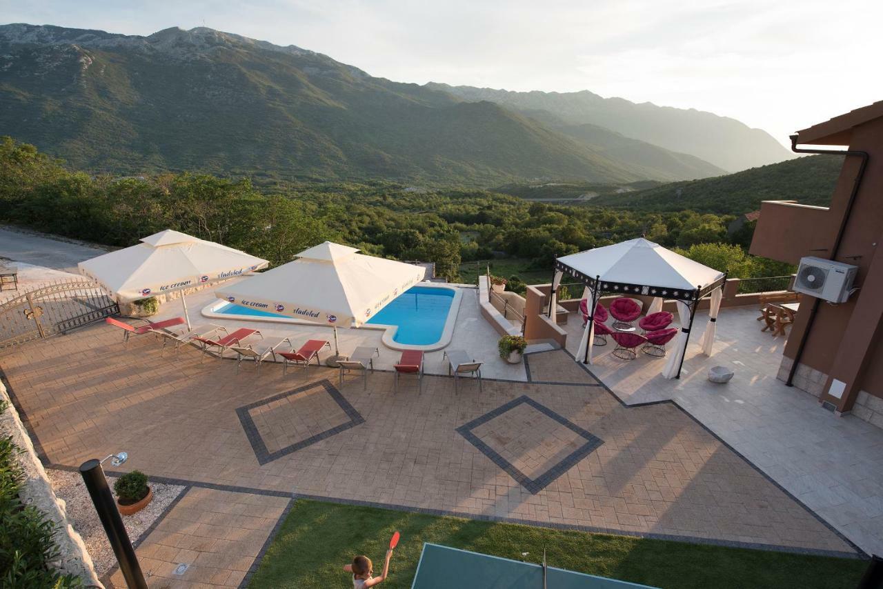 Villa Ivana Zagvozd エクステリア 写真
