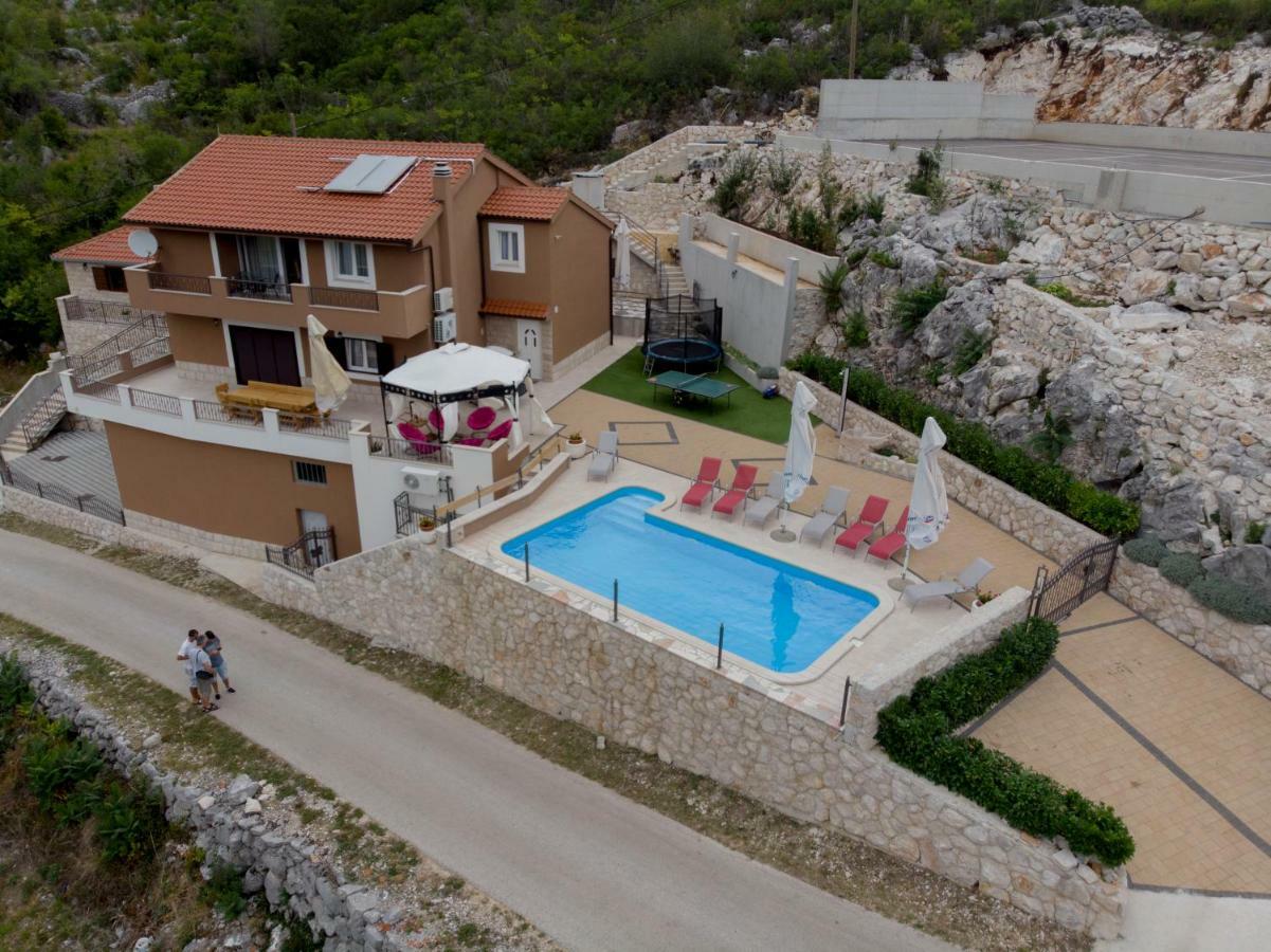 Villa Ivana Zagvozd エクステリア 写真